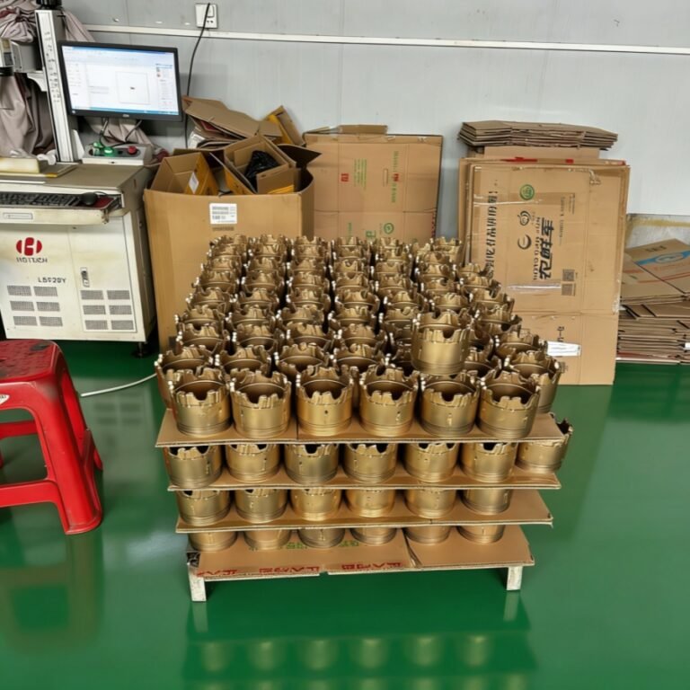 PDC coring bit